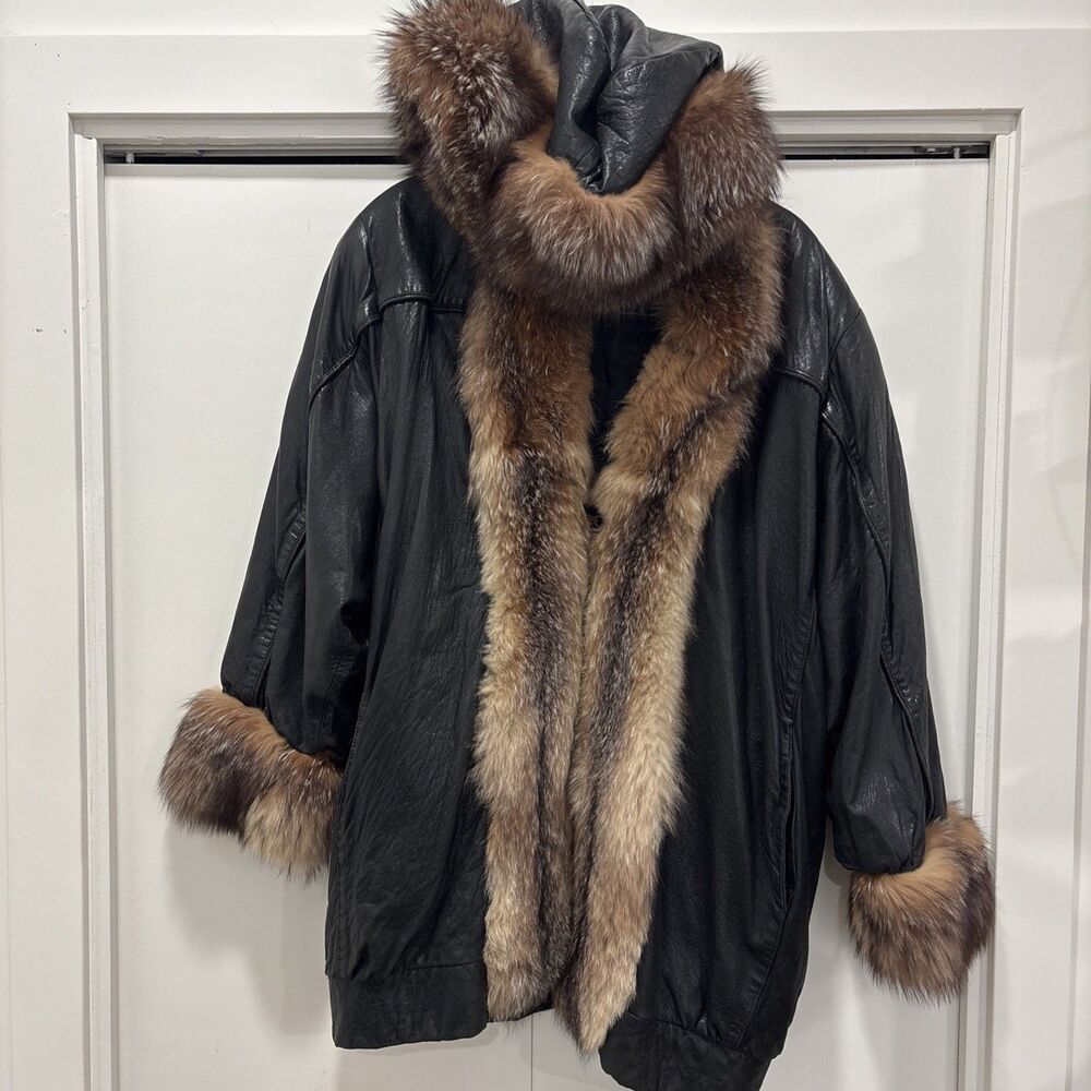 vintage A.J. Ugent Furs black lamb leather jacket with natural fox fur trim
